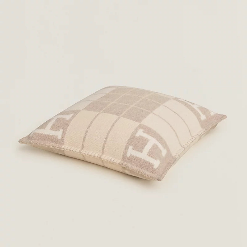 H Design Cushion | Dépaysement™