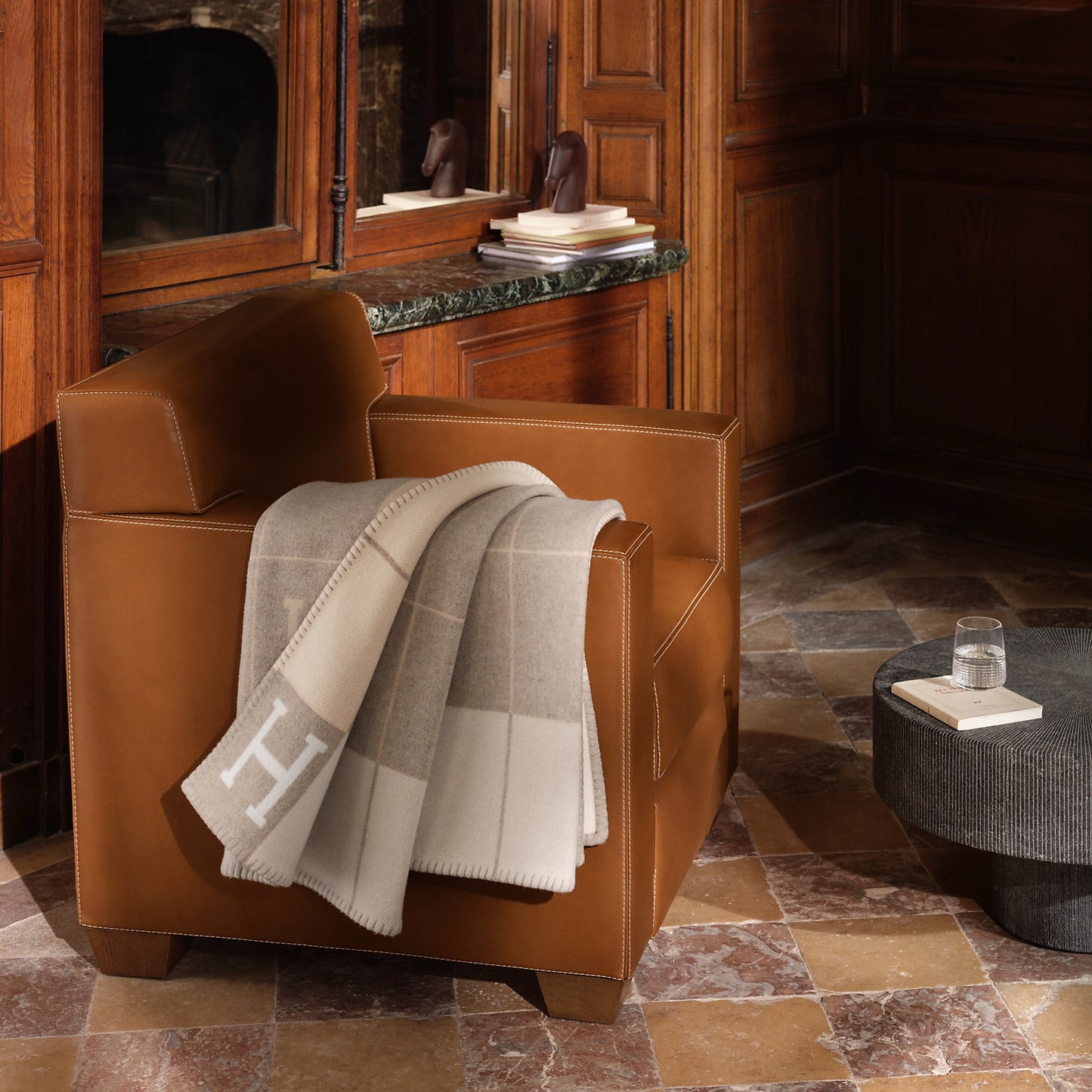 H Design Blanket | Dépaysement™