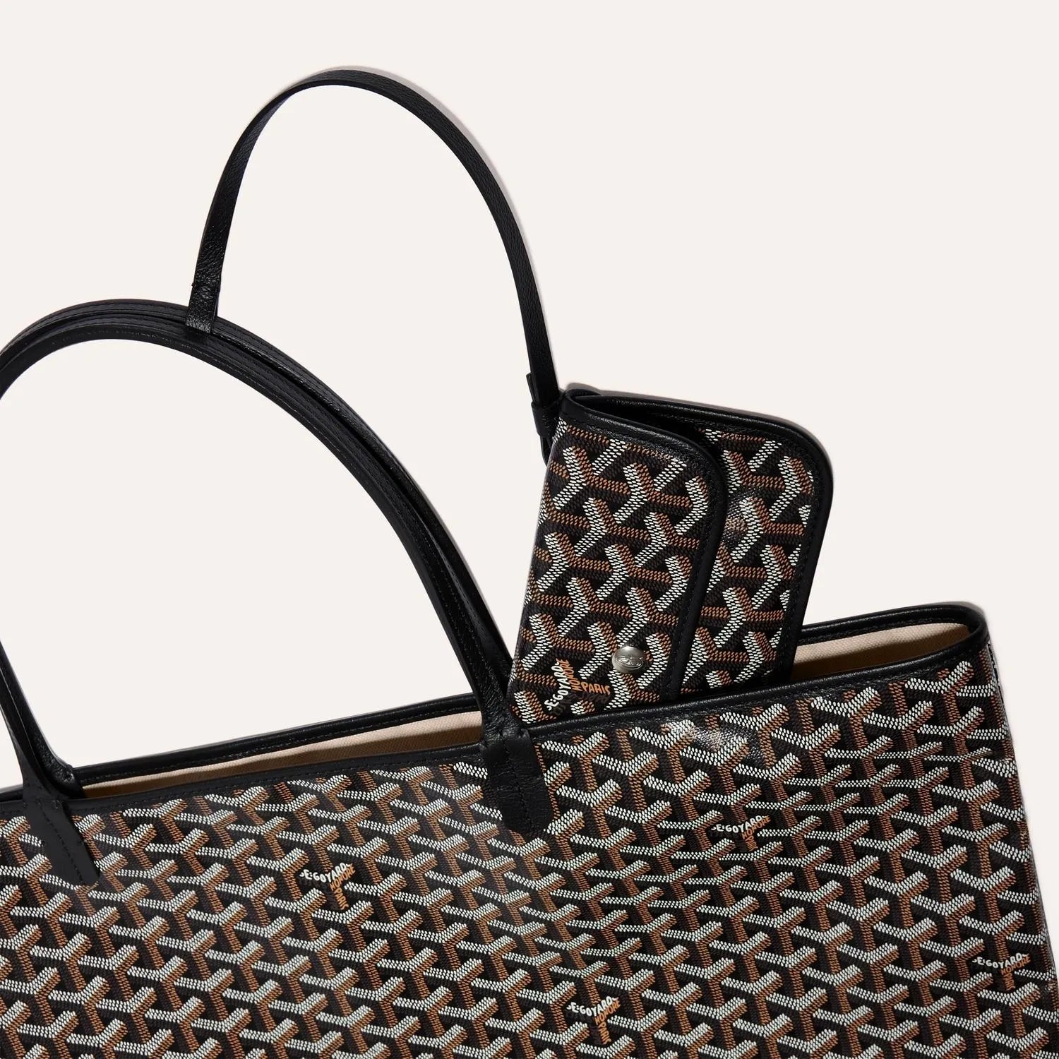 The Monogram Tote Bag | Dépaysement™