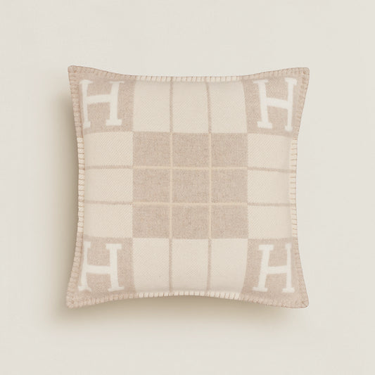H Design Cushion | Dépaysement™