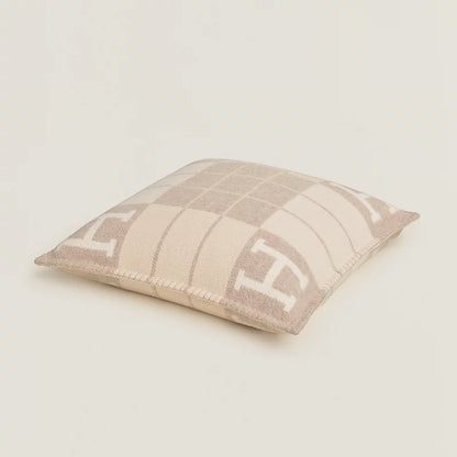 H Design Cushion | Dépaysement™