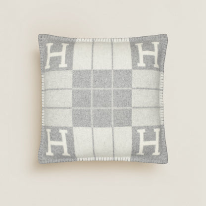 H Design Cushion | Dépaysement™