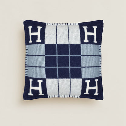 H Design Cushion | Dépaysement™