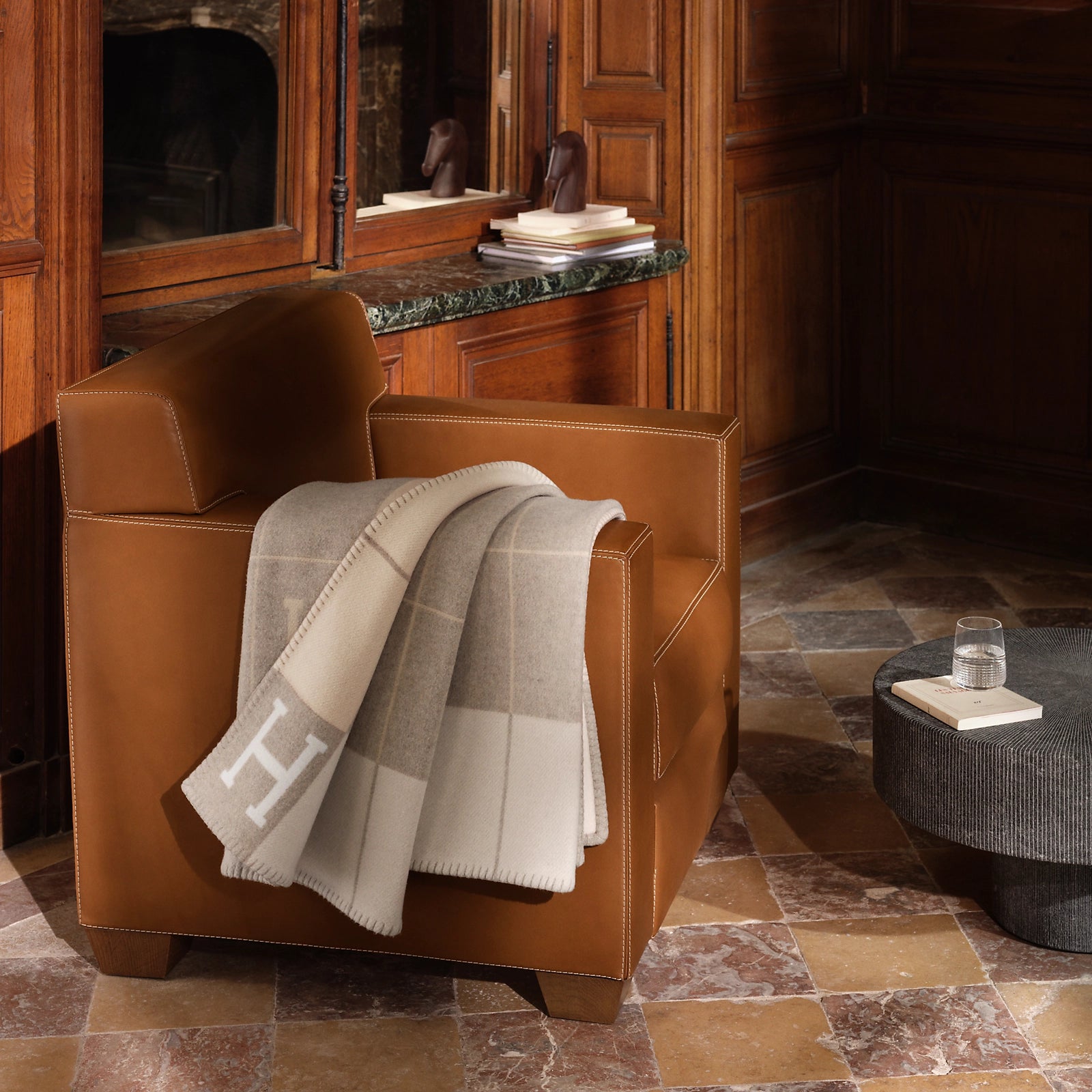 H Design Blanket | Dépaysement™