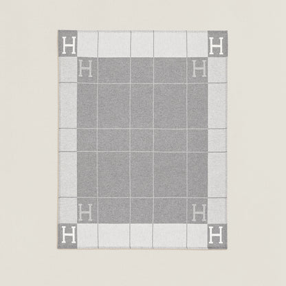 H Design Blanket | Dépaysement™