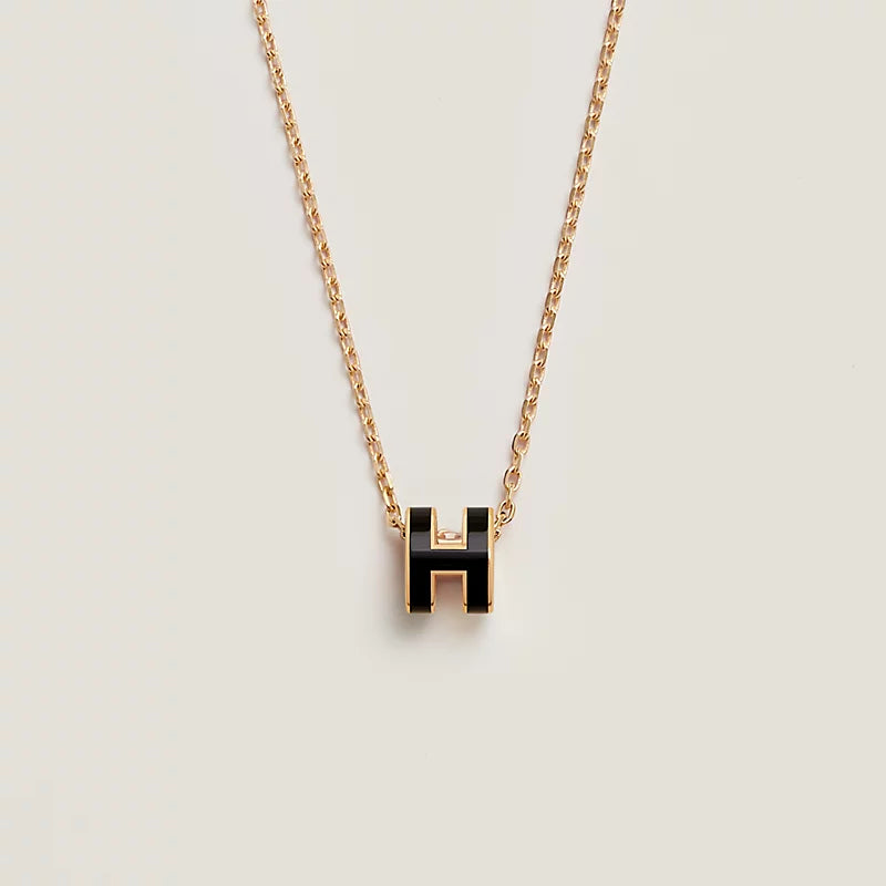 Helia Necklace | Dépaysement™